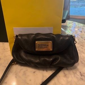 Marc Jacobs Q Karlie bag in black and gold